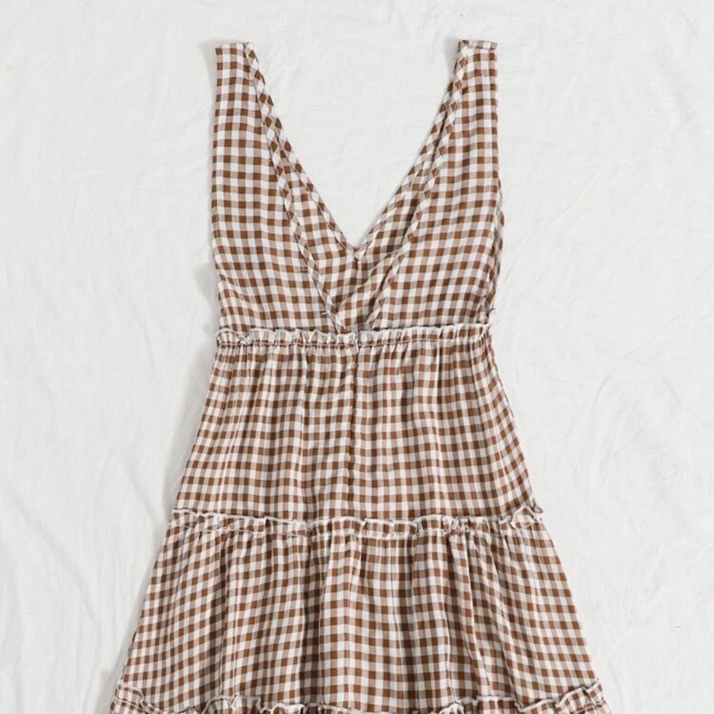 25% OFF BUNDLES Gingham dress V-back frill trim